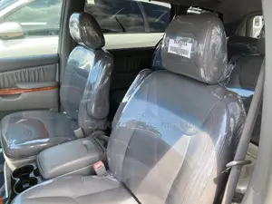 Toyota Sienna XLE 7 Passenger 2010 White