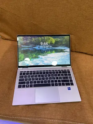 Photo - Laptop HP EliteBook 1040 G8 16GB Intel Core I7 SSD 512GB