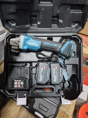 Makita 199v Cordless Angle Grinder