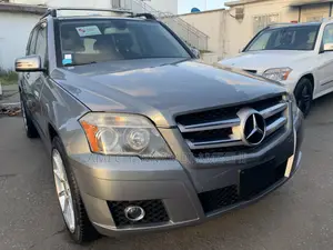 Mercedes-Benz GLK-Class 350 4MATIC 2011 Gray