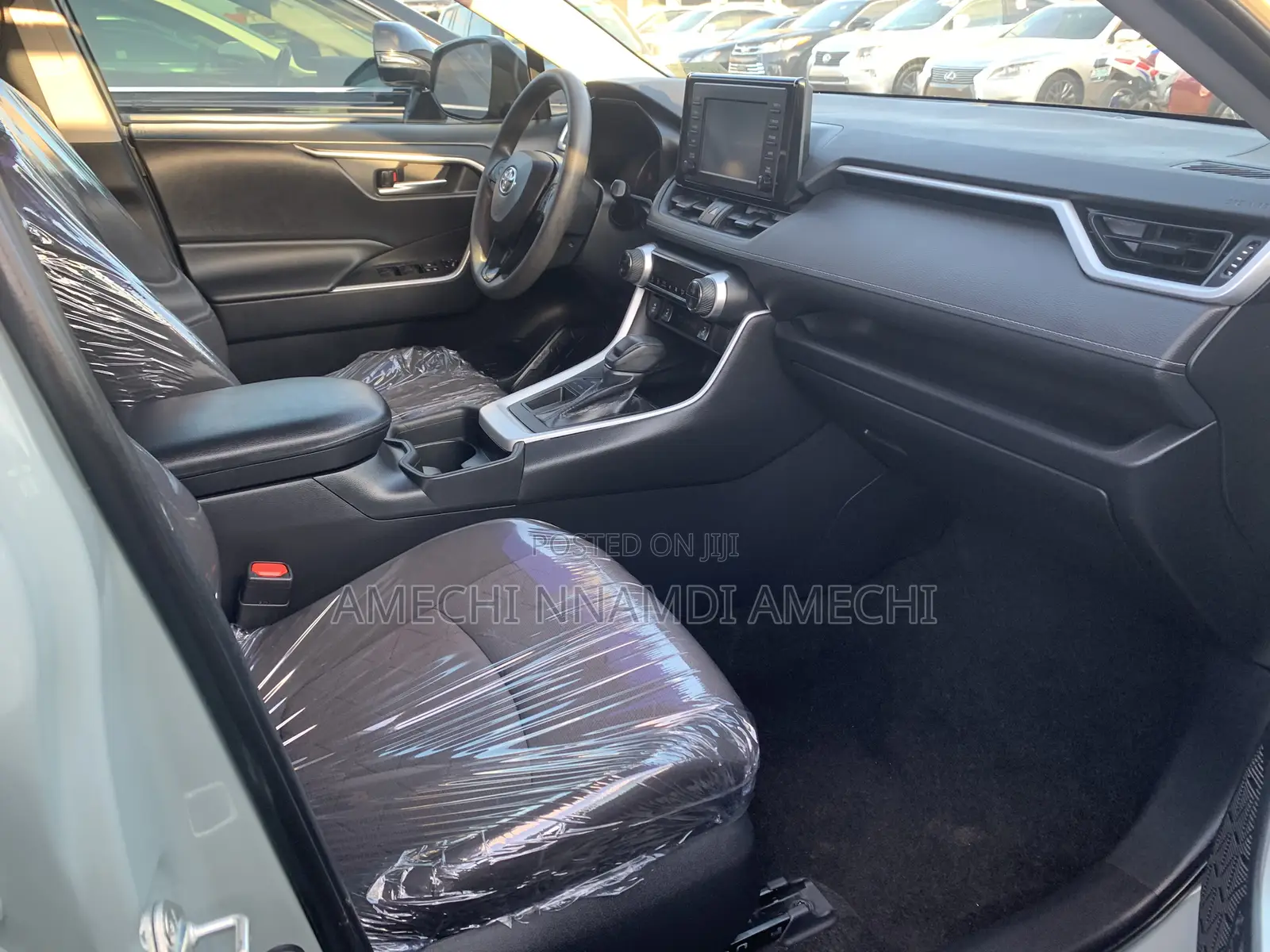 Toyota RAV4 XLE AWD 2019 Gray