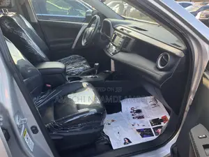 Toyota RAV4 2014 Silver