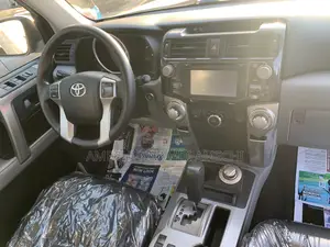 Toyota 4-Runner 2015 Silver