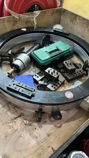 Cold Pipe Cutting and Beveling Machine
