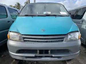Toyota HiAce 2008