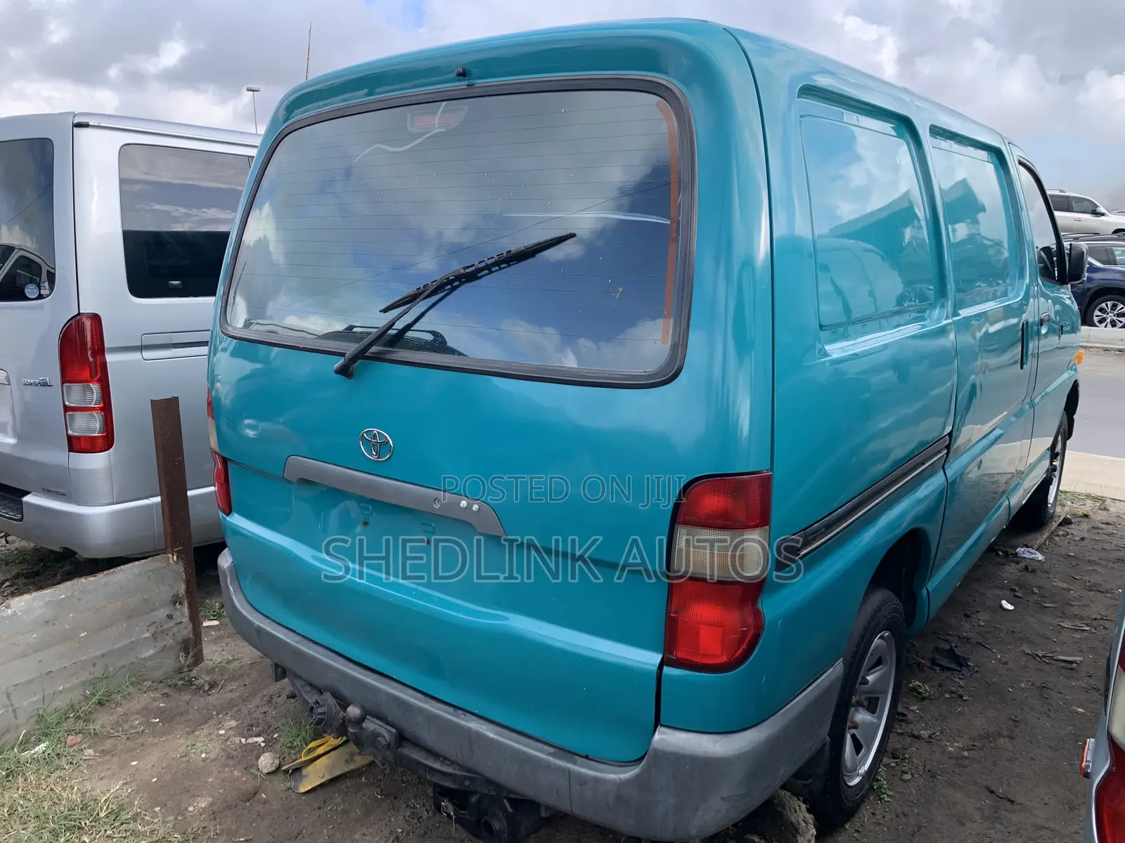 Toyota HiAce 2008