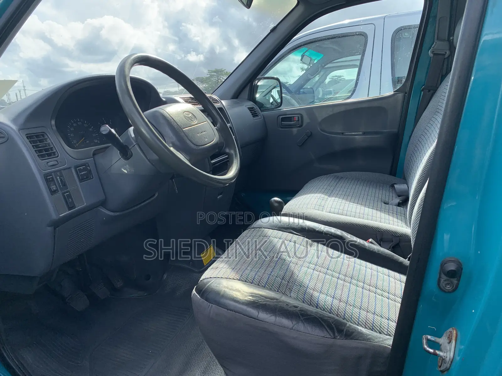 Toyota HiAce 2008