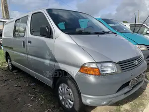 Toyota HiAce 2008 Silver