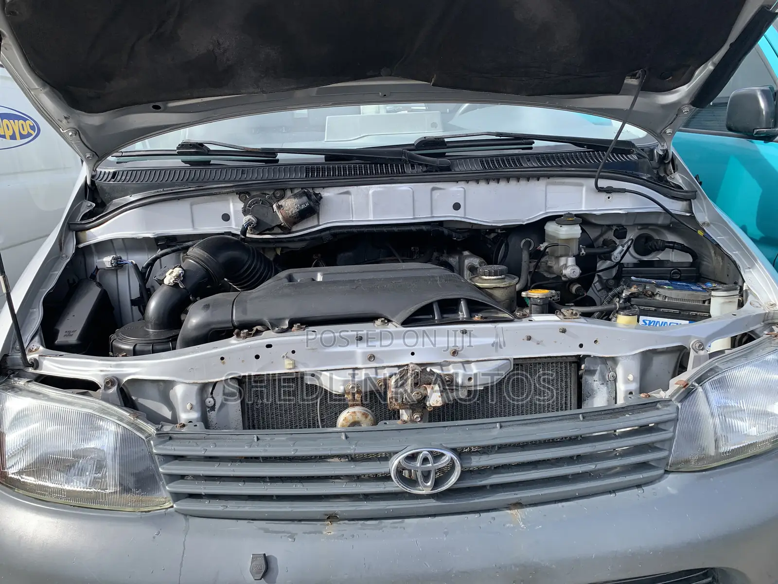 Toyota HiAce 2008 Silver