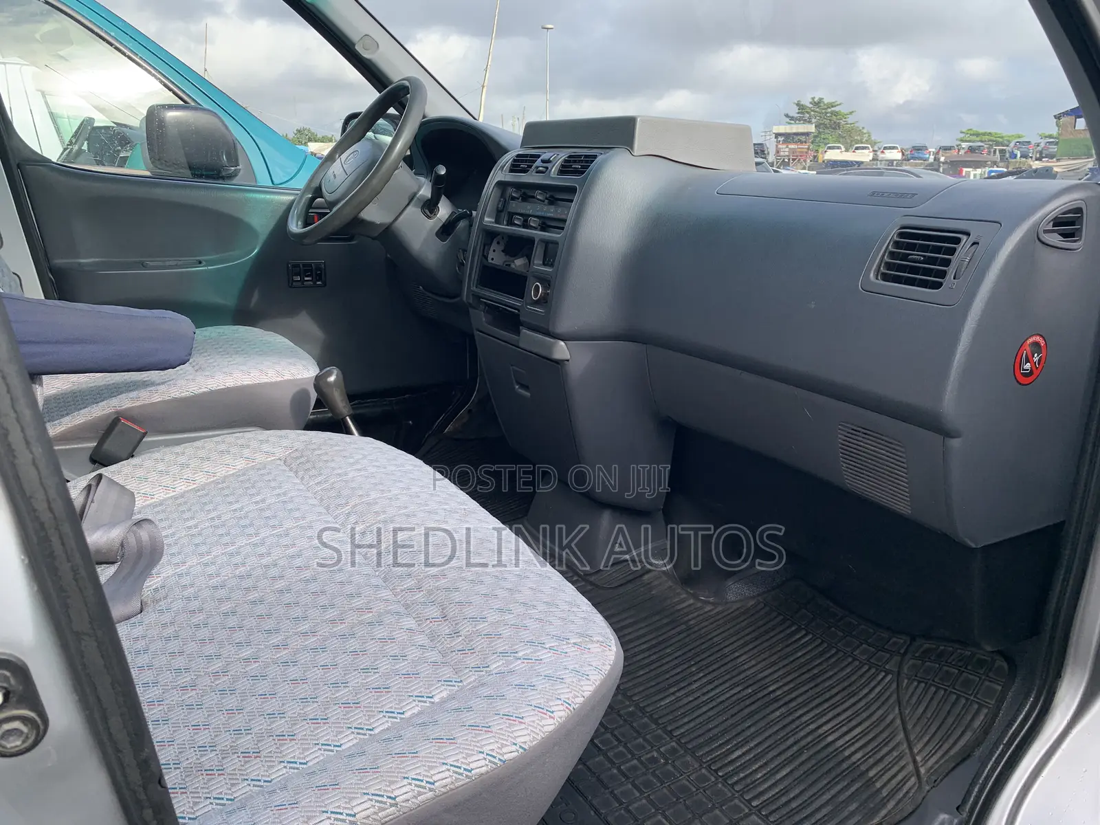 Toyota HiAce 2008 Silver