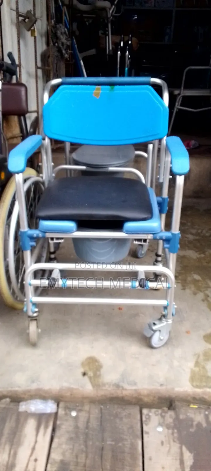 Commode Chair With Wheels