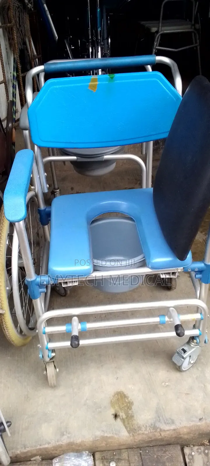 Commode Chair With Wheels