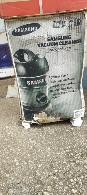 Vacuum Cleaner