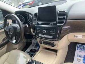 Mercedes-Benz GLE-Class GLE 350 2017 Blue