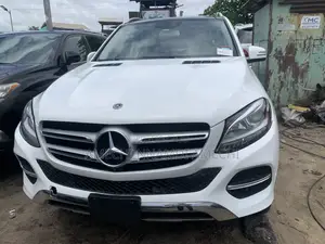 Mercedes-Benz GLE-Class GLE 350 4MATIC 2019 White