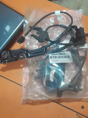 Genuine Toyota Brake Speed Sensor for Toyota Camry 2010 -