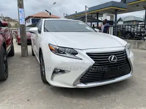 Lexus ES 350 FWD 2016 Off white