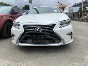 Lexus ES 350 FWD 2016 Off white