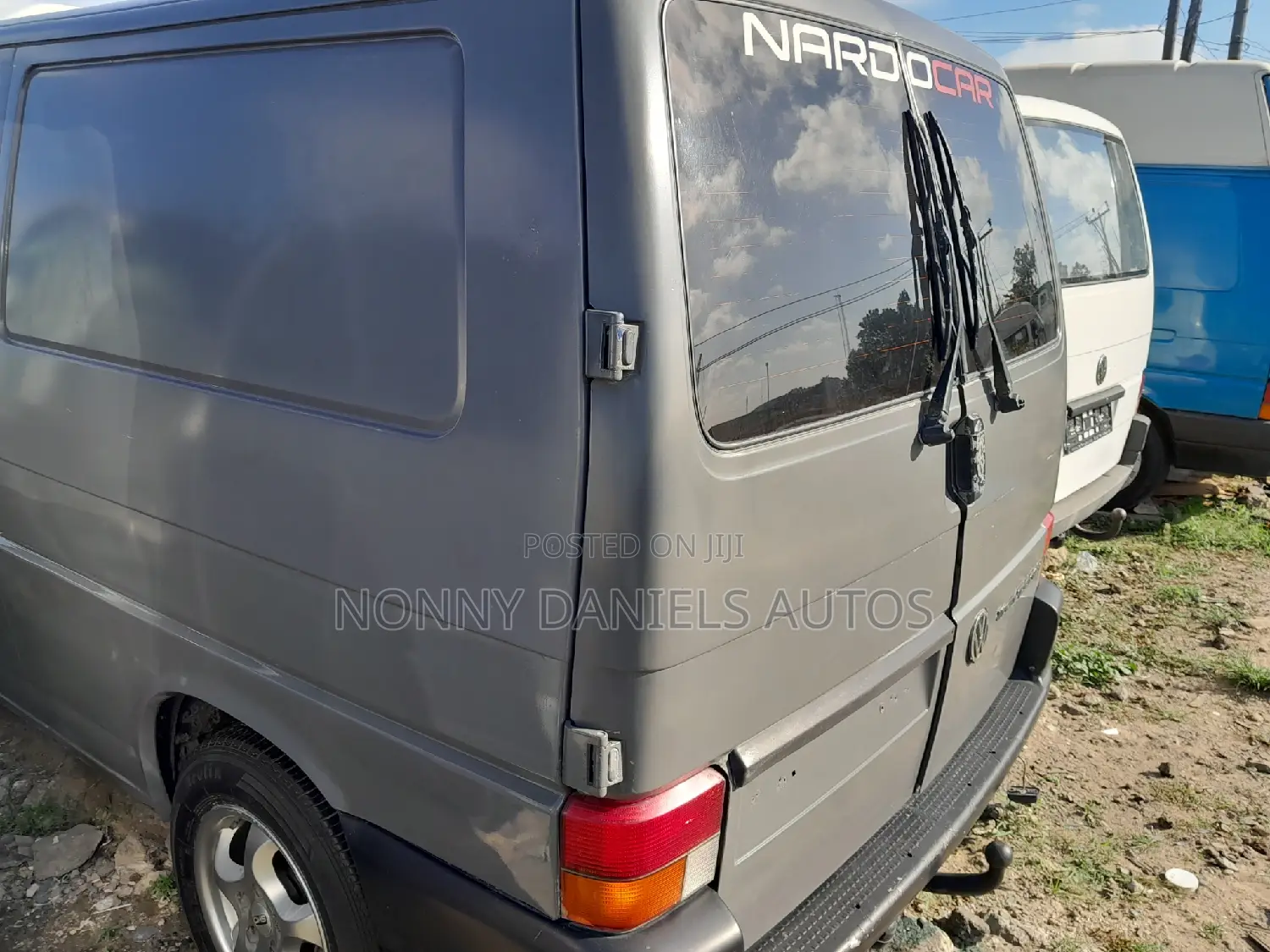 Volkswagen Transporter 2002 Grey