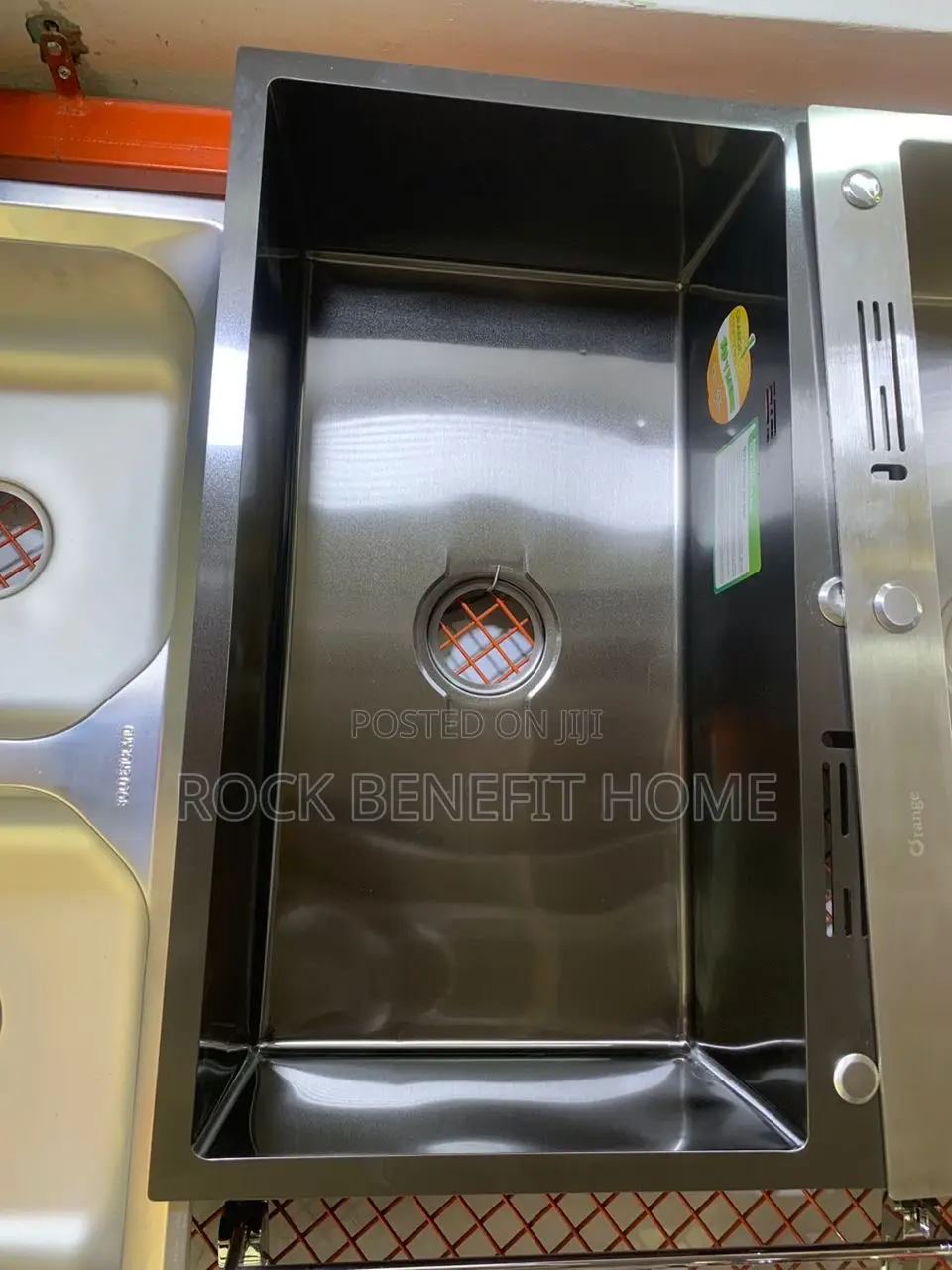 Black Kitchen Sink
