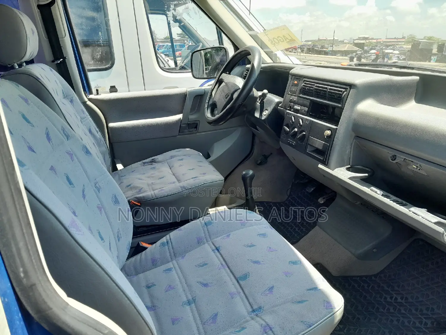Volkswagen Transporter 2004 Blue