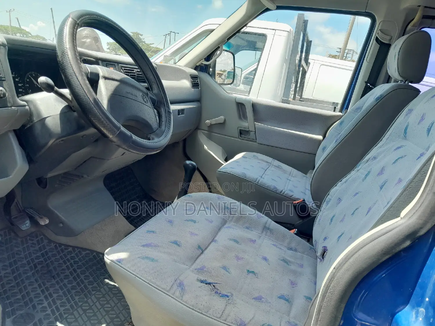 Volkswagen Transporter 2004 Blue