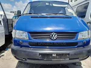 Volkswagen Transporter 2004 Blue