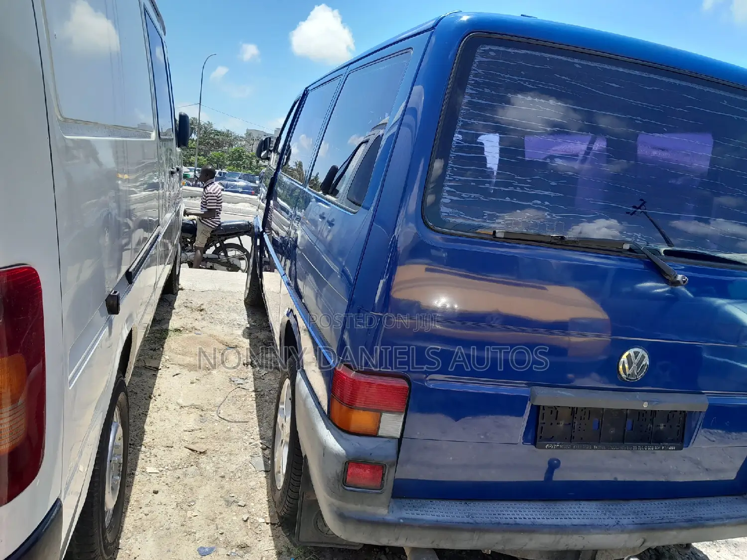 Volkswagen Transporter 2004 Blue