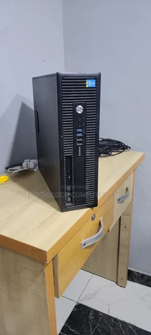 Desktop Computer HP ProDesk 400 4GB Intel Core I5 HDD 500GB