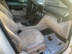Mercedes-Benz GLC-Class 2018 White