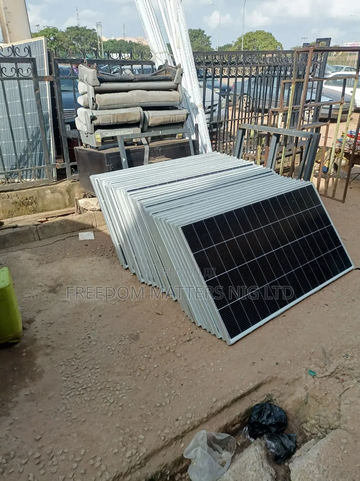 300 Watt Panel
