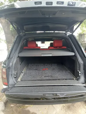 Land Rover Range Rover Vogue 2018 Black