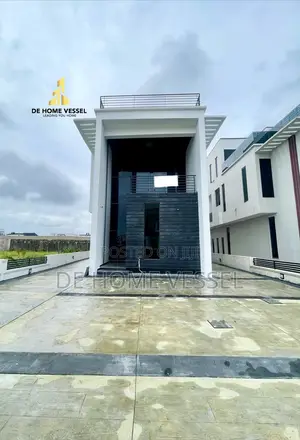 5bdrm Duplex in Osapa london for sale