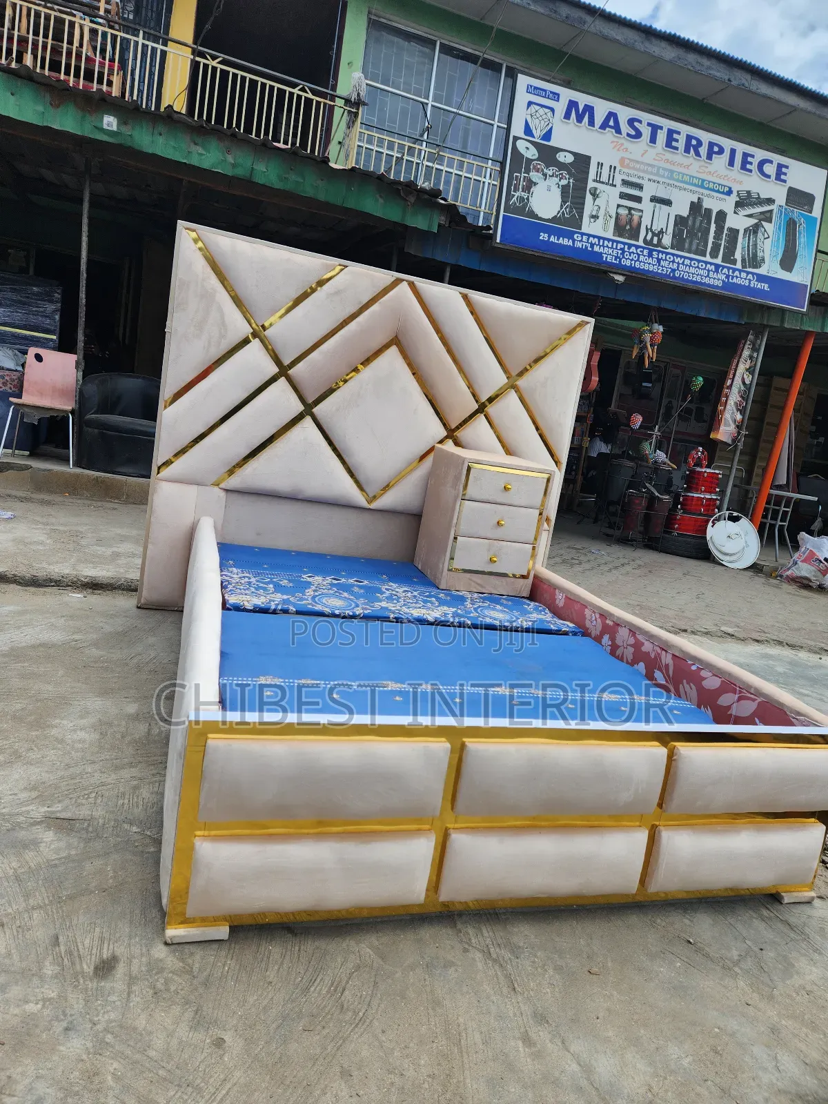 Bed Set of 4.5by6 Bed