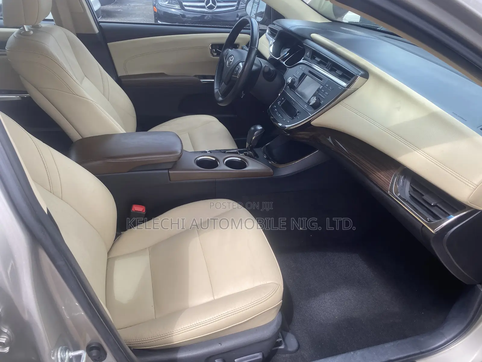 Toyota Avalon 2014 Gold