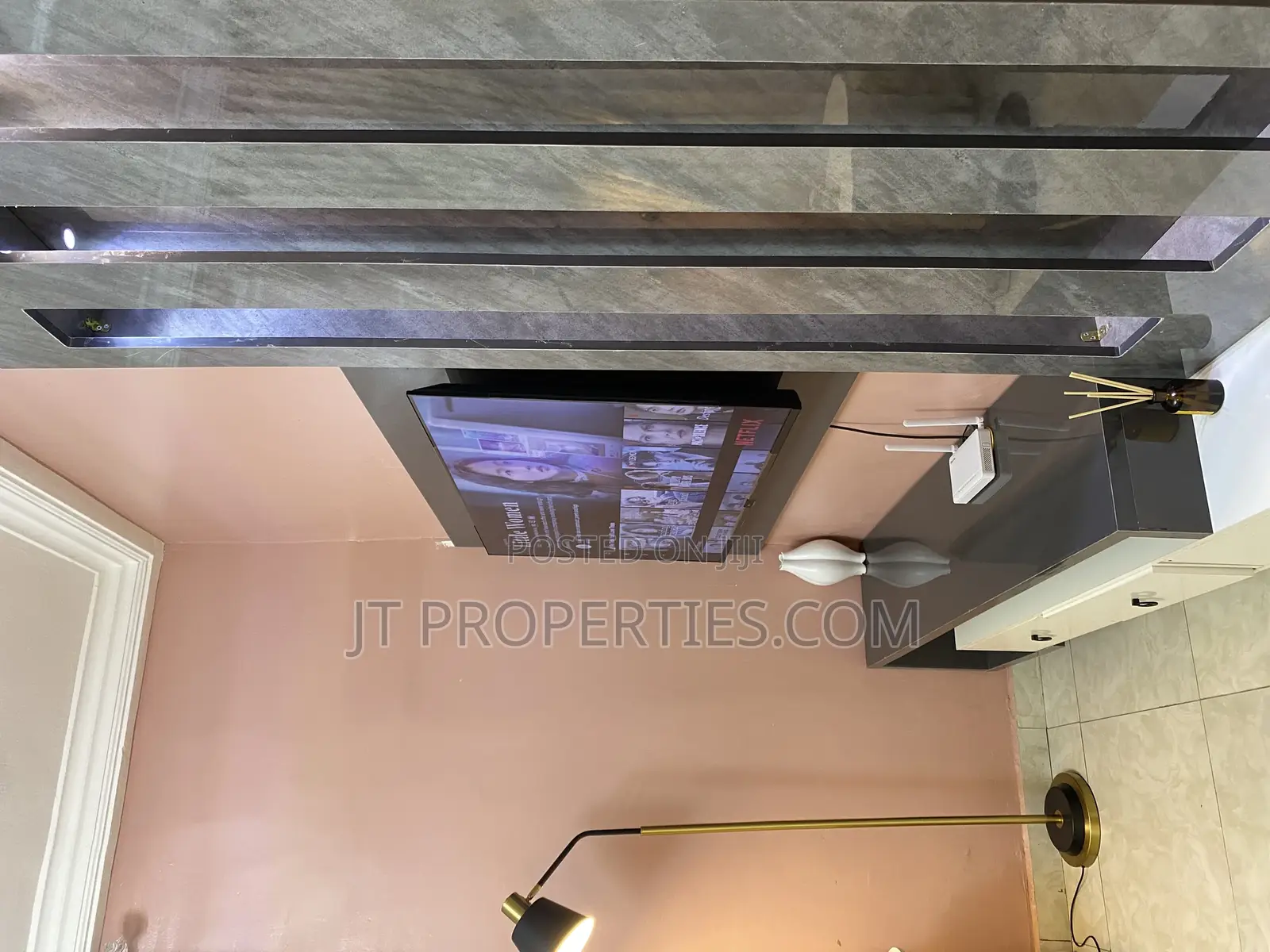 New Stunning 2bedroom Wuse 2
