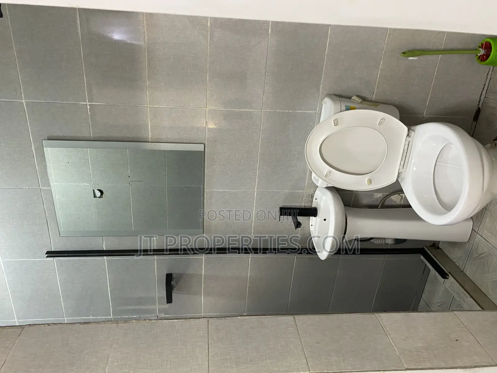 New Stunning 2bedroom Wuse 2