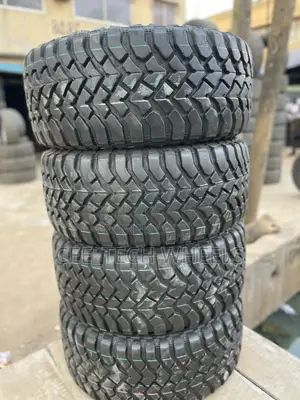33x12.50R20 Set Hankook