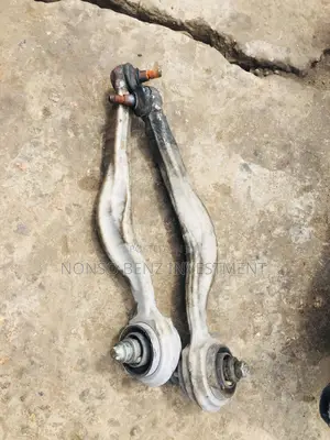 Lower Arm E350(212) 4matic