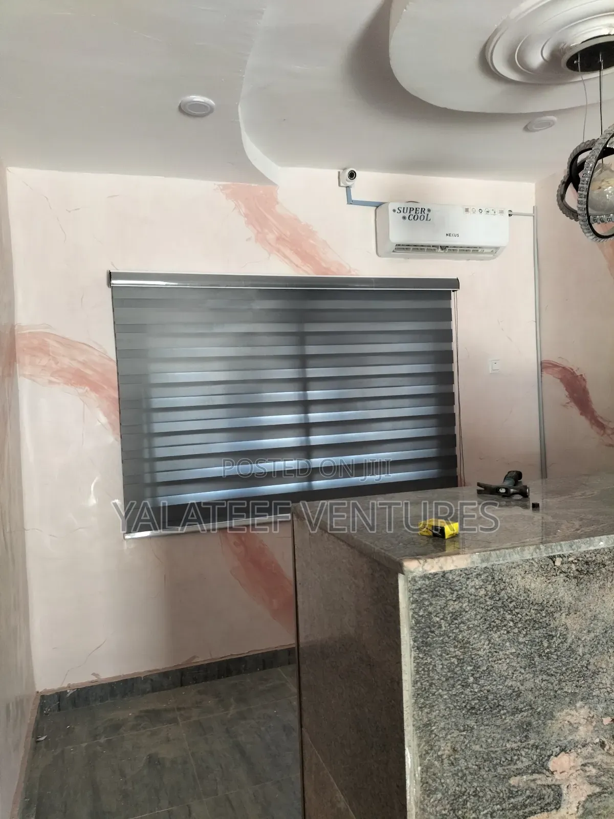 Window Blinds / Day Night/Vertical and Venetian Blind
