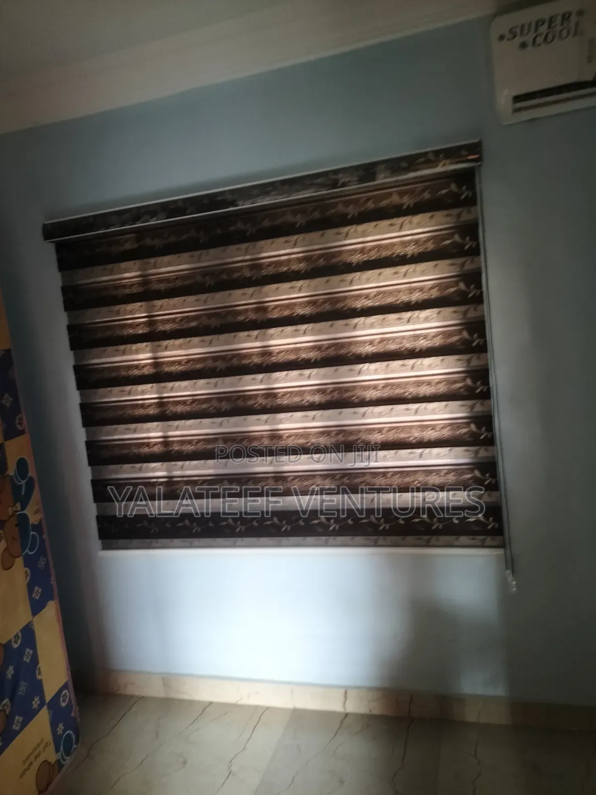 Window Blinds / Day Night/Vertical and Venetian Blind