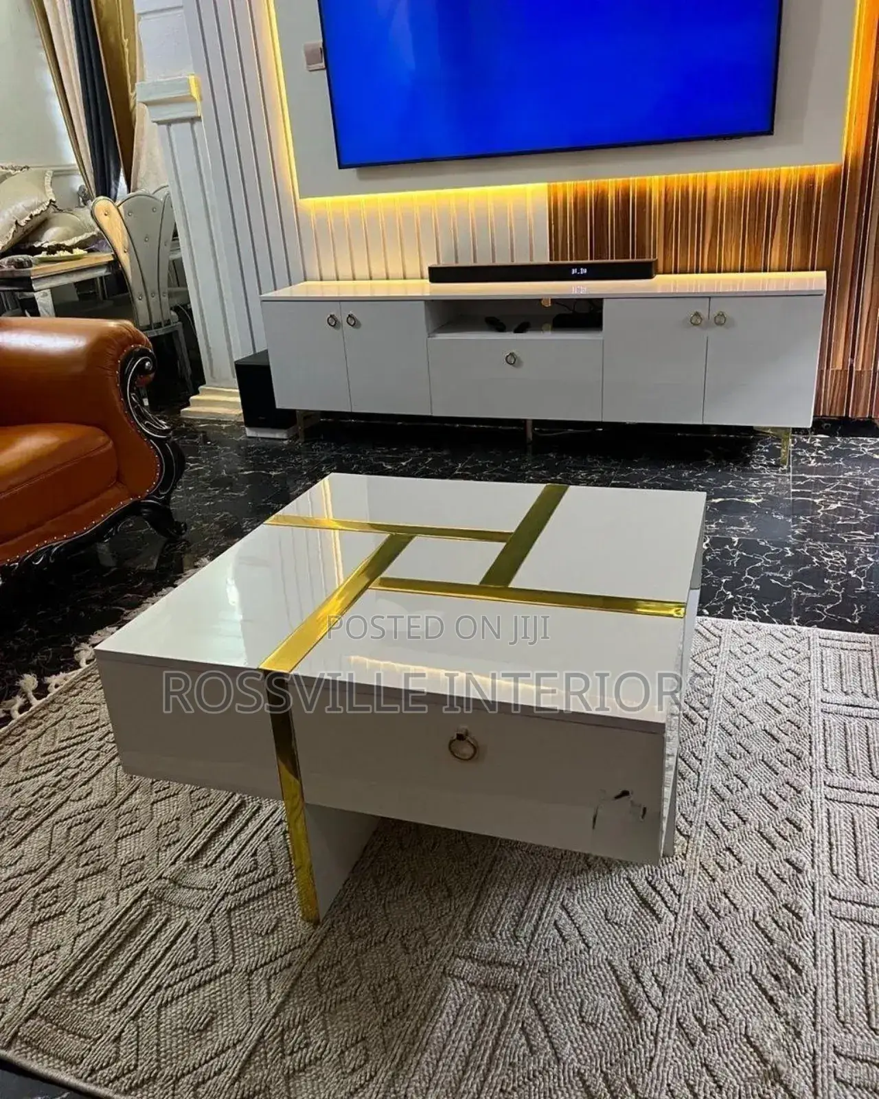 Exquisite Coffee Table
