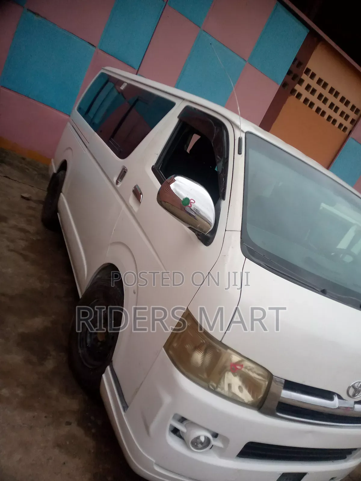 Toyota HiAce 2020 White
