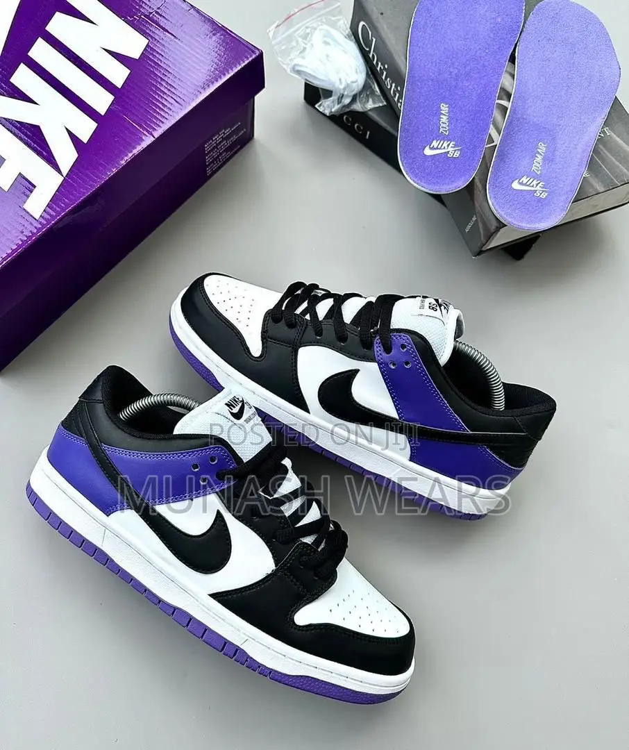Sb Dunk Low Sneakers