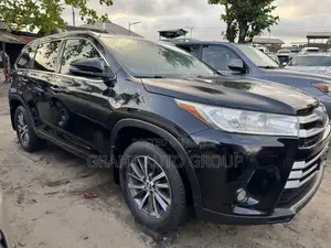 Toyota Highlander Limited 4x4 V6 (3.5L 6cyl 8A) 2018 Black