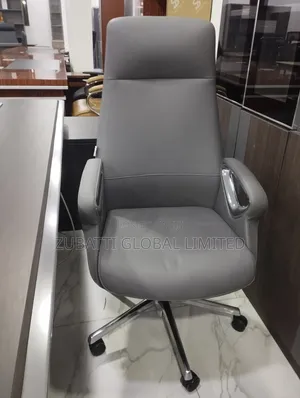 Foreign Executive Swivel Office Leather Chair