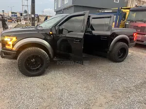 Ford F-150 2020 Black