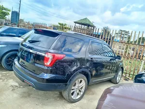 Ford Explorer 2013 Black