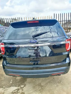 Ford Explorer 2013 Black