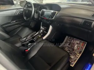 Honda Accord 2017 White